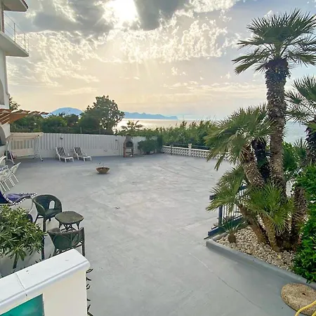 3 Bedroom Lovely In Appartamento Trappeto (Sicily)